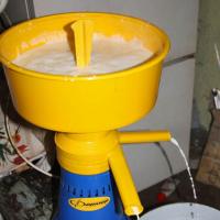 Tehnologia untului „Vologda” pentru manechin: Cum să faci singur unt Agitarea untului din lapte